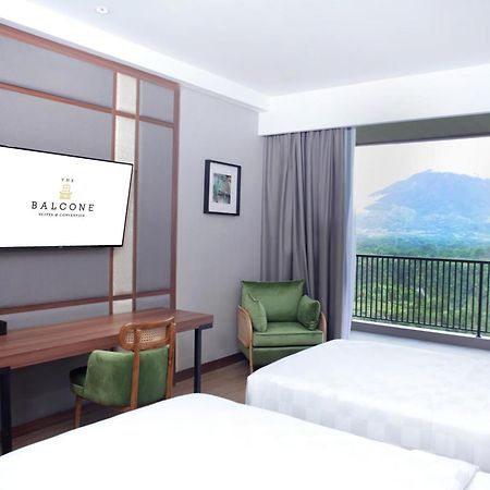 בוקיטינגי The Balcone Suites & Resort מראה חיצוני תמונה